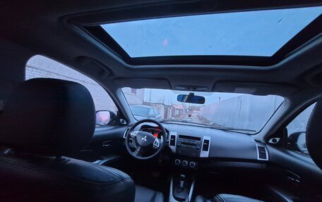 Mitsubishi Outlander III рестайлинг 3, 2008 год, 1 050 000 рублей, 6 фотография