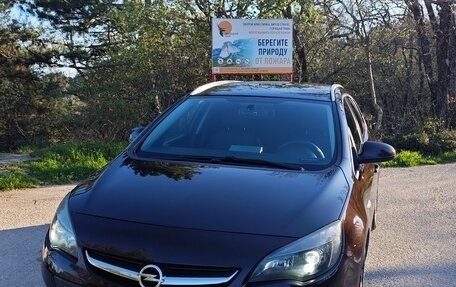 Opel Astra J, 2013 год, 1 000 000 рублей, 6 фотография