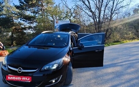 Opel Astra J, 2013 год, 1 000 000 рублей, 5 фотография