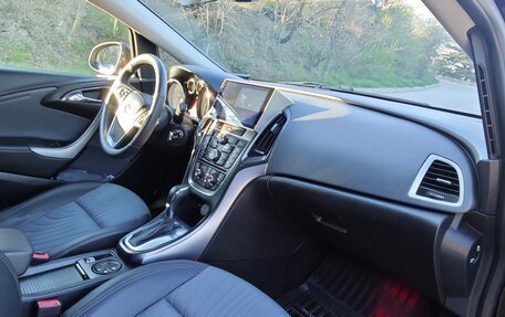 Opel Astra J, 2013 год, 1 000 000 рублей, 13 фотография