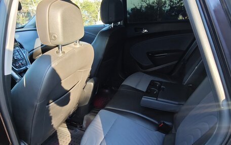 Opel Astra J, 2013 год, 1 000 000 рублей, 17 фотография