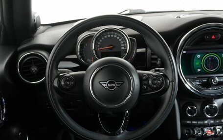 MINI Cabrio, 2020 год, 2 750 000 рублей, 19 фотография