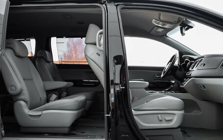 KIA Carnival III, 2020 год, 3 250 000 рублей, 26 фотография