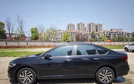 Volkswagen Lavida, 2023 год, 1 280 000 рублей, 4 фотография