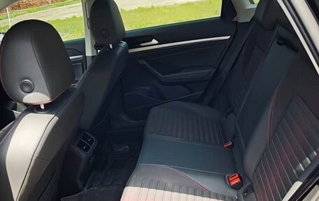 Volkswagen Lavida, 2023 год, 1 280 000 рублей, 10 фотография