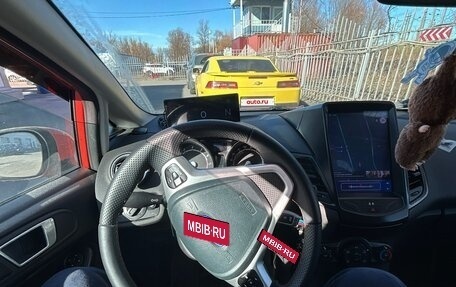 Ford Fiesta, 2015 год, 950 000 рублей, 3 фотография