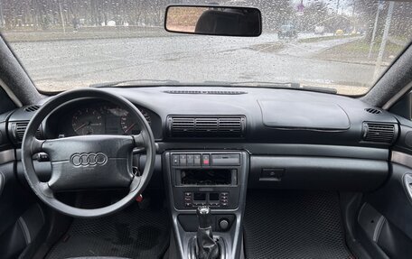 Audi A4, 1995 год, 100 000 рублей, 14 фотография
