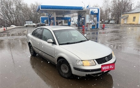 Volkswagen Passat B5+ рестайлинг, 1998 год, 185 000 рублей, 2 фотография