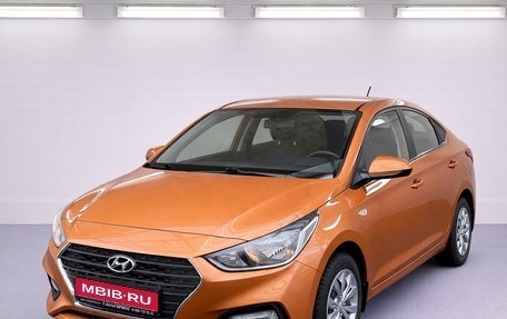 Hyundai Solaris II рестайлинг, 2017 год, 1 500 000 рублей, 1 фотография