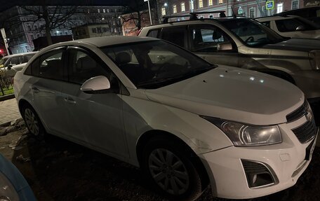 Chevrolet Cruze II, 2014 год, 590 000 рублей, 3 фотография