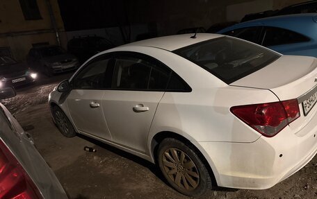 Chevrolet Cruze II, 2014 год, 590 000 рублей, 4 фотография