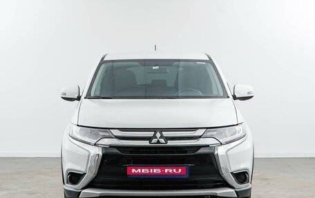 Mitsubishi Outlander III рестайлинг 3, 2016 год, 1 879 050 рублей, 3 фотография