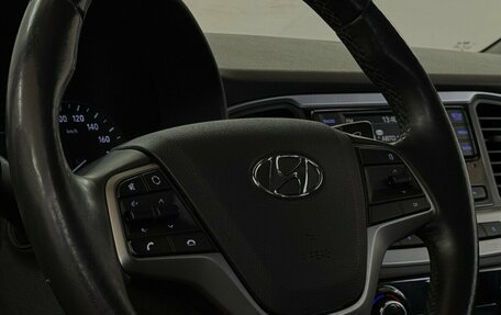 Hyundai Solaris II рестайлинг, 2017 год, 1 500 000 рублей, 10 фотография