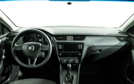 Skoda Octavia, 2018 год, 1 399 700 рублей, 13 фотография