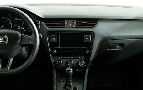 Skoda Octavia, 2018 год, 1 399 700 рублей, 14 фотография