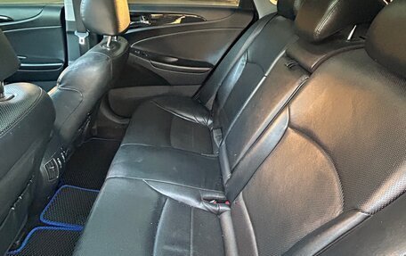 Hyundai Sonata VI, 2012 год, 1 120 000 рублей, 7 фотография