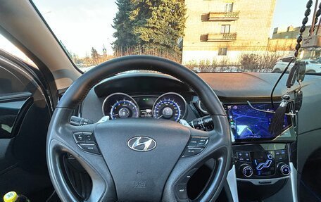 Hyundai Sonata VI, 2012 год, 1 120 000 рублей, 8 фотография