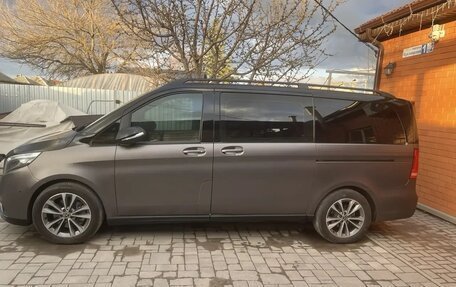 Mercedes-Benz V-Класс, 2021 год, 10 000 000 рублей, 2 фотография