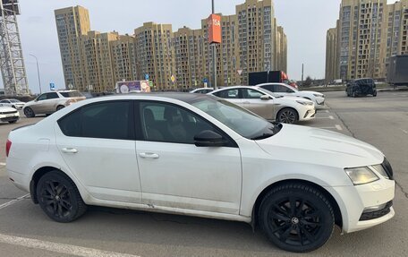 Skoda Octavia, 2018 год, 1 730 000 рублей, 3 фотография