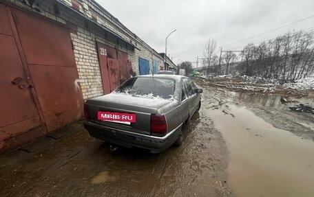 Opel Omega A, 1991 год, 85 000 рублей, 6 фотография