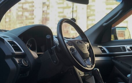 Ford Explorer VI, 2013 год, 2 000 000 рублей, 15 фотография