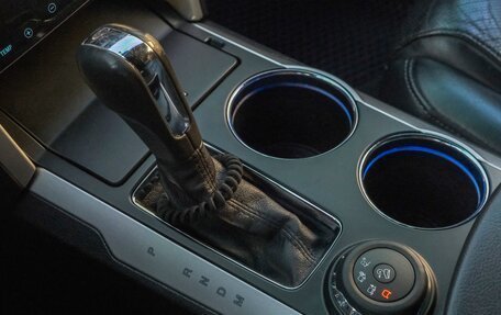 Ford Explorer VI, 2013 год, 2 000 000 рублей, 24 фотография