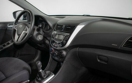 Hyundai Solaris II рестайлинг, 2012 год, 775 000 рублей, 9 фотография