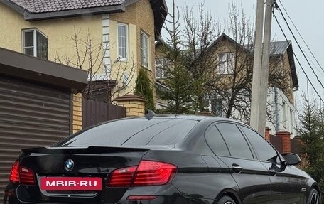 BMW 5 серия, 2015 год, 2 350 000 рублей, 19 фотография