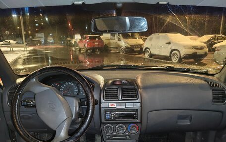 Hyundai Accent II, 2001 год, 180 000 рублей, 7 фотография