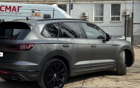 Volkswagen Touareg III, 2020 год, 4 800 000 рублей, 5 фотография