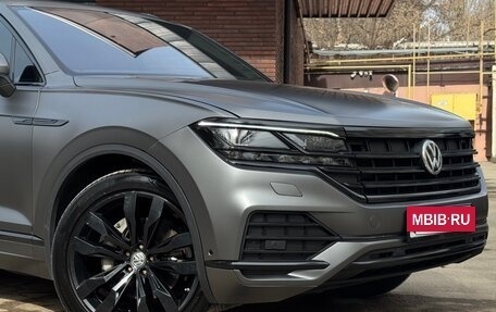 Volkswagen Touareg III, 2020 год, 4 800 000 рублей, 3 фотография