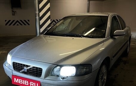 Volvo S60 III, 2003 год, 515 000 рублей, 2 фотография