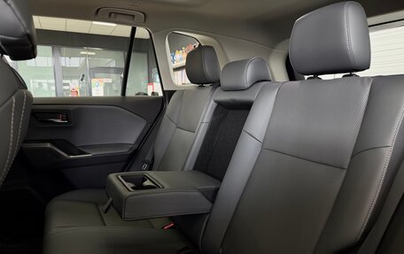 Toyota RAV4, 2026 год, 4 500 000 рублей, 28 фотография