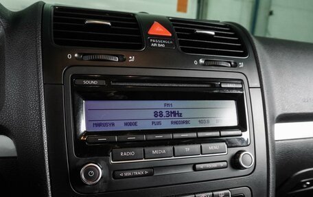 Volkswagen Jetta VI, 2010 год, 629 000 рублей, 14 фотография