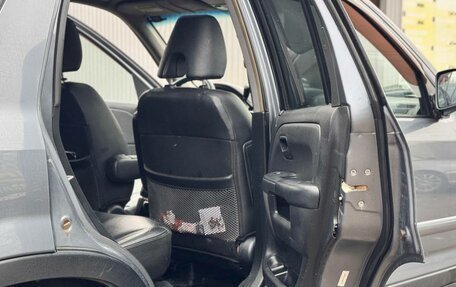 Honda CR-V II рестайлинг, 2005 год, 750 000 рублей, 15 фотография