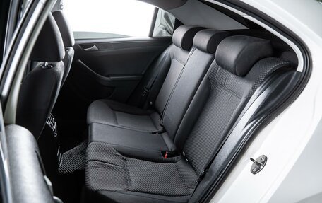 Volkswagen Jetta VI, 2013 год, 990 000 рублей, 9 фотография