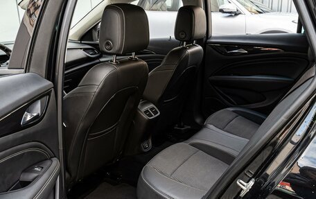 Opel Insignia II рестайлинг, 2018 год, 1 470 000 рублей, 11 фотография