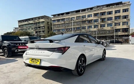 Hyundai Elantra, 2021 год, 1 390 000 рублей, 2 фотография