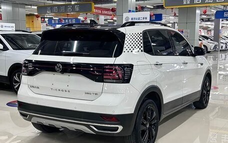 Volkswagen T-Cross I, 2021 год, 1 510 000 рублей, 4 фотография