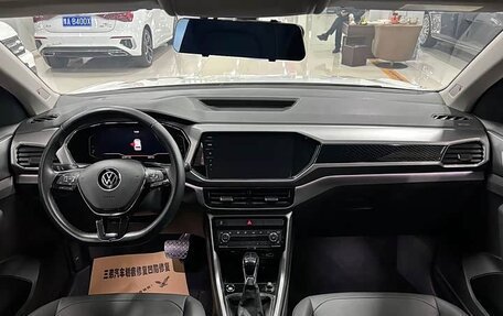 Volkswagen T-Cross I, 2021 год, 1 510 000 рублей, 9 фотография