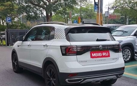 Volkswagen T-Cross I, 2023 год, 1 690 000 рублей, 3 фотография