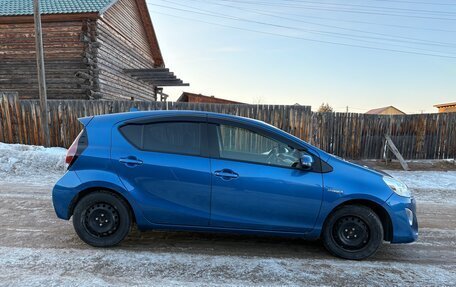 Toyota Aqua I, 2016 год, 930 000 рублей, 8 фотография