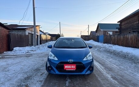 Toyota Aqua I, 2016 год, 930 000 рублей, 2 фотография