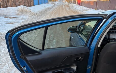 Toyota Aqua I, 2016 год, 930 000 рублей, 17 фотография