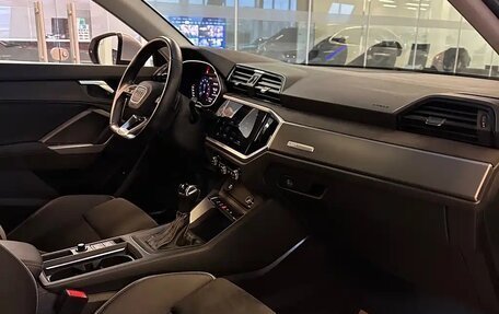 Audi Q3, 2022 год, 1 870 007 рублей, 9 фотография