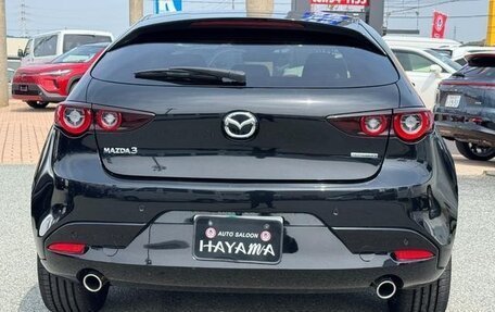 Mazda 3, 2022 год, 1 400 000 рублей, 6 фотография