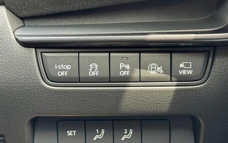 Mazda 3, 2022 год, 1 400 000 рублей, 19 фотография