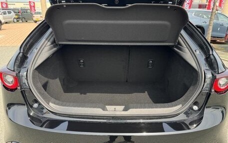 Mazda 3, 2022 год, 1 400 000 рублей, 27 фотография