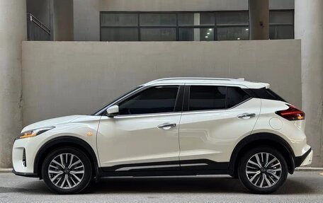 Nissan Kicks I, 2023 год, 1 378 000 рублей, 5 фотография