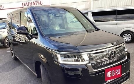 Honda Stepwgn, 2022 год, 1 850 000 рублей, 6 фотография